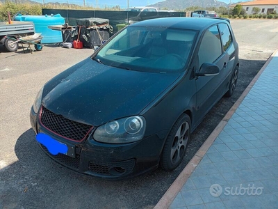 Usato 2008 VW Golf V 1.9 Diesel 105 CV (2.000 €)