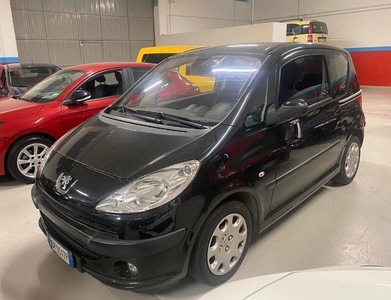 Usato 2009 Peugeot 1007 1.4 Diesel 68 CV (4.690 €)