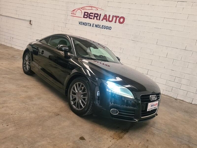 Usato 2010 Audi TT 1.8 Benzin 160 CV (8.400 €)