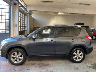 Usato 2010 Toyota RAV4 2.2 Diesel 150 CV (8.990 €)