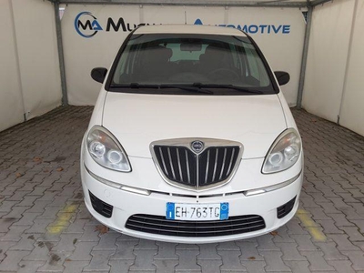 Usato 2011 Lancia Musa 1.4 Benzin 95 CV (7.900 €)