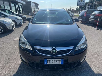 Usato 2011 Opel Astra 1.7 Diesel 110 CV (4.900 €)