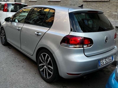 Usato 2011 VW Golf VI 1.4 Benzin 160 CV (8.000 €)