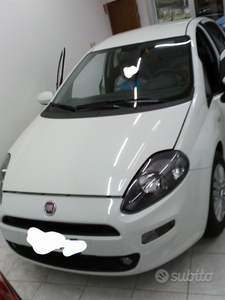 Usato 2012 Fiat Punto 1.3 Diesel (7.300 €)