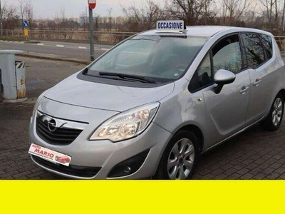 Usato 2012 Opel Meriva 1.4 Benzin 101 CV (5.300 €)