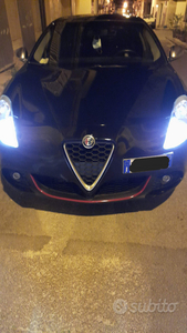 Usato 2013 Alfa Romeo Giulietta 1.6 Diesel 105 CV (12.000 €)