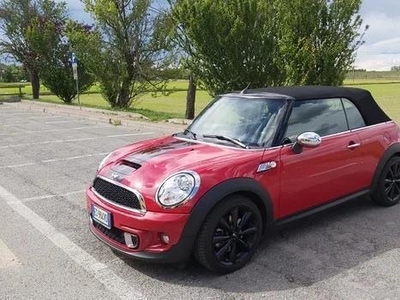 Usato 2013 Mini Cooper S Cabriolet 1.6 Benzin 184 CV (18.000 €)