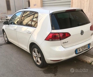 Usato 2014 VW Golf VII 1.4 CNG_Hybrid 110 CV (7.500 €)