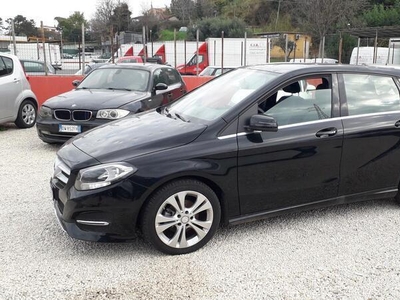 Usato 2015 Mercedes B180 1.5 Diesel 109 CV (9.000 €)