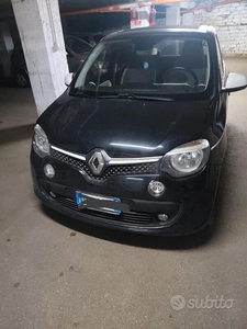 Usato 2015 Renault Twingo 1.1 Benzin 75 CV (7.700 €)