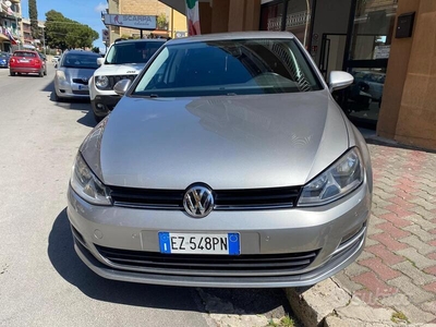 Usato 2015 VW Golf 1.6 Diesel 90 CV (12.000 €)