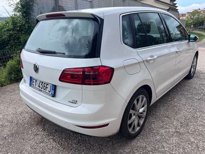 Usato 2015 VW Golf Sportsvan 1.6 Diesel 110 CV (10.000 €)