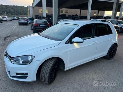 Usato 2015 VW Golf VII 2.0 Diesel 150 CV (13.900 €)