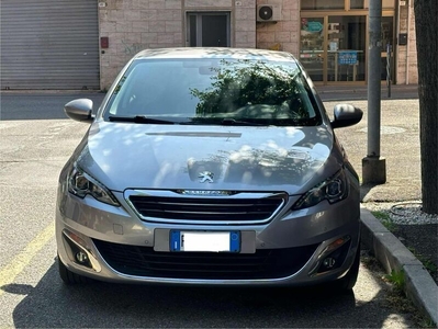 Usato 2016 Peugeot 308 1.6 Diesel 120 CV (10.500 €)