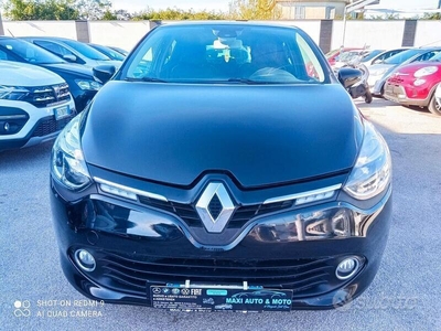 Usato 2016 Renault Clio IV 1.5 Diesel 90 CV (5.999 €)