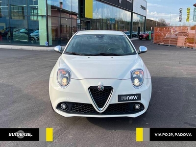 Usato 2017 Alfa Romeo MiTo 1.4 Benzin 79 CV (11.900 €)