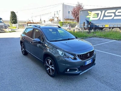 Usato 2017 Peugeot 2008 1.2 Benzin 110 CV (15.500 €)