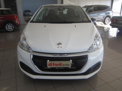 Usato 2017 Peugeot 208 1.2 Benzin 68 CV (12.300 €)