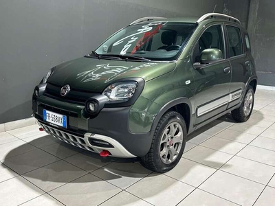 Usato 2018 Fiat Panda Cross 1.2 Diesel 95 CV (17.500 €)