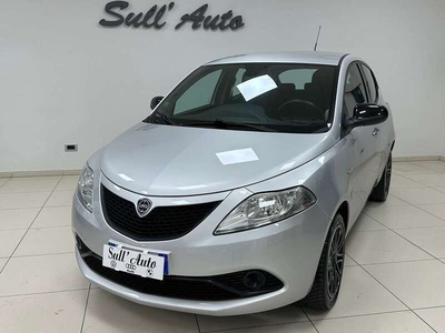 Usato 2018 Lancia Ypsilon 1.2 Diesel 95 CV (13.900 €)