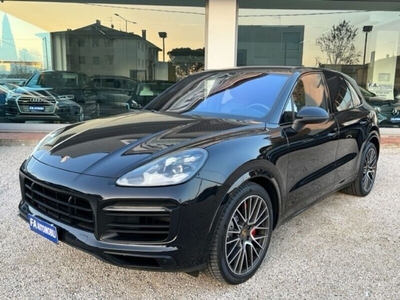 Usato 2018 Porsche Cayenne 2.9 Benzin 441 CV (49.950 €)