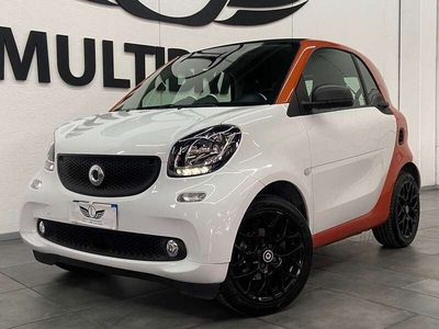 Usato 2019 Smart ForTwo Coupé 1.0 Benzin 71 CV (13.500 €)