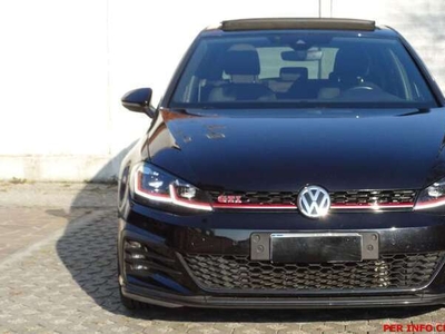 Usato 2020 VW Golf 2.0 Benzin 245 CV (27.800 €)