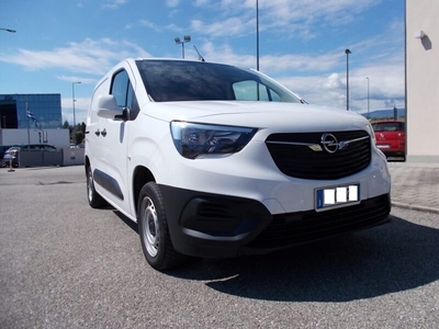 Usato 2021 Opel Combo 1.5 Diesel 102 CV (17.900 €)