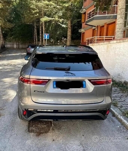 Usato 2022 Jaguar F-Pace 2.0 Benzin 250 CV (55.000 €)