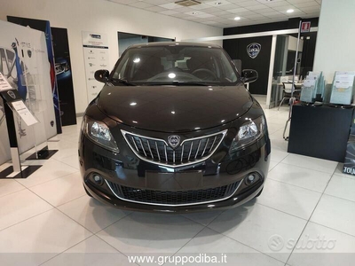 Usato 2022 Lancia Ypsilon 0.9 CNG_Hybrid 84 CV (16.850 €)