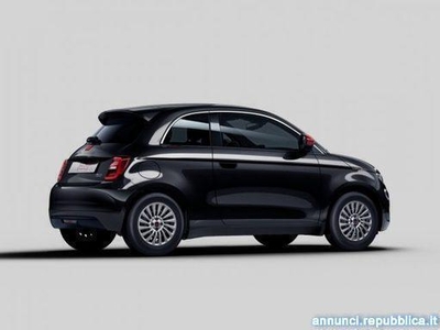 Usato 2023 Fiat 500e 1.0 El 95 CV (319 €)