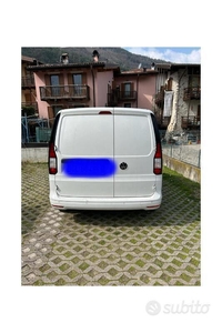 Usato 2023 VW Caddy 1.5 Benzin 114 CV (23.000 €)