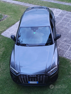 Vendo Audi Q5 Sportback black