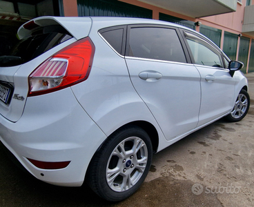 Venduto Ford Fiesta titanium 75cv eur. - auto usate in vendita