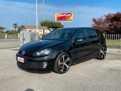 Volkswagen Golf 2.0 TSI DSG 5p. GTI