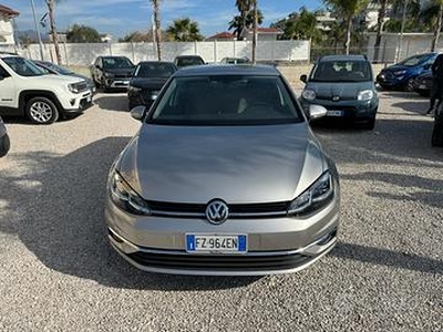 Volkswagen Golf 7.5 2020 1.6 115cv Uniprop Km cert