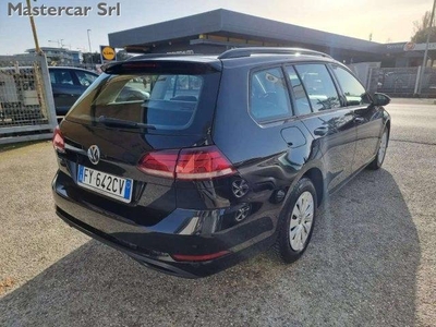 VOLKSWAGEN GOLF Variant 1.6 tdi Trendline - targa FY642CV