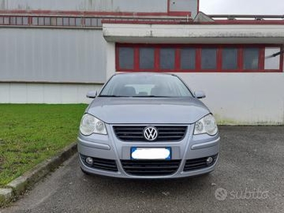 VOLKSWAGEN Polo 4ª serie - 2007