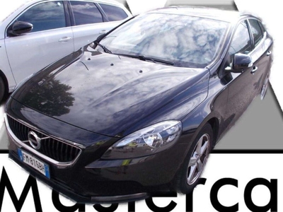 Volvo V40 D2