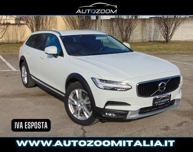 Volvo V90 Cross Country D4 AWD Pro usato