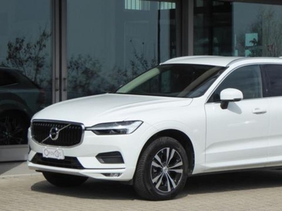 Volvo XC60 B4 Geartronic Momentum Pro usato