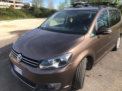 Wolkswagen touran 1.6 tdi 5 posti