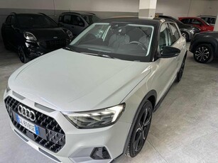 AUDI A1 ALLSTREET allstreet 35 TFSI S tronic Identity Contrast