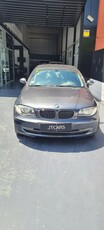 BMW Serie 1 2007 DISTINTIVO MEDIOAMBIENTAL B NO NEGOCIABLE NO CAMBIOS