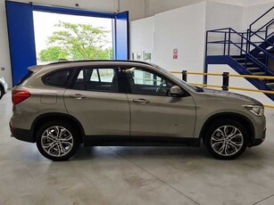 BMW X1 xDrive 20d Business Autom.