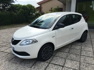 Lancia Ypsilon 1.2 69 CV