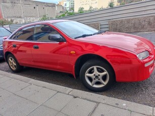 Mazda 323 1999