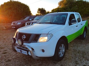 Nissan Navara 2.5 dCi 190CV 4 porte Double Cab LE