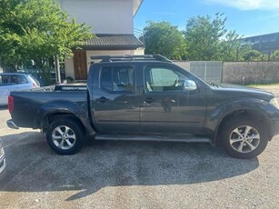 NISSAN NAVARA 2.5 dCi 4 porte Double Cab LE