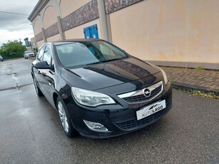 Opel Astra 1.6 115CV 5 porte .Cosmo